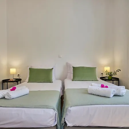 Olivia Mare Corfu Feriehus Astrakeri