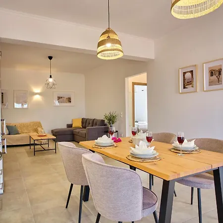 Olivia Mare Corfu بيت للعطل *