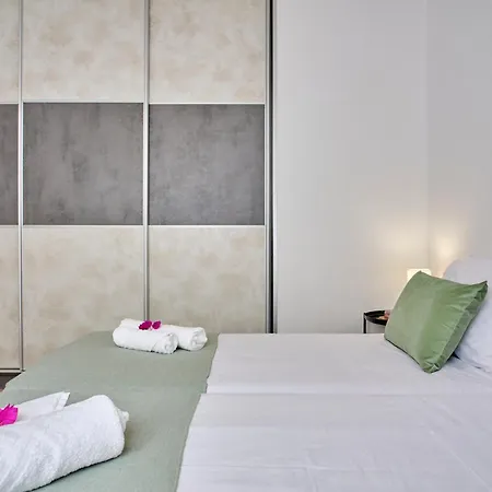 بيت للعطل Olivia Mare Corfu *