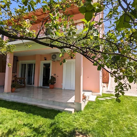 بيت للعطل Olivia Mare Corfu Astrakeri