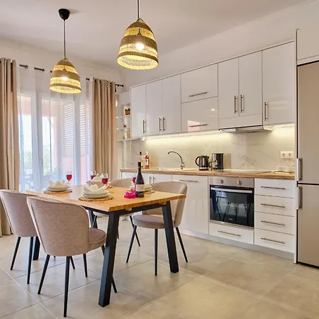 بيت للعطل Olivia Mare Corfu